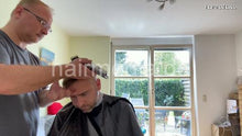 Load image into Gallery viewer, 2012 20201210 homeoffice buzzcut by Nico and shampoo