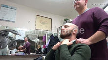 Load image into Gallery viewer, 2012 20201209 xmas salon barber session by Nico 4 forward wash Canan controlled