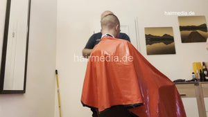 2012 20220205 homeoffice red vinyl cape buzzcut by hobbybarber
