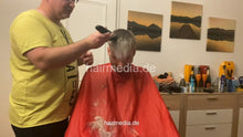 Charger l&#39;image dans la galerie, 2012 220815 niclas bleaching, color and buzz by hobbybarber nico