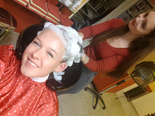 8154 Jodeen 2 backward shampoo by LauraL
