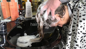1181 Geraldine 1 by barber forwardshampoo hairwash in tie closure cape
