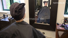 Carica l&#39;immagine nel visualizzatore di Gallery, 1181 ManuelaD 2 haircut ASMR by barber