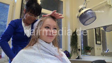 Load image into Gallery viewer, 7056 Maja blonde long teen hair 2 perm