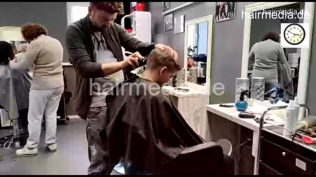 7201 Ukrainian hairdresser in Kaunas 220330 drycut 3 young boy haircut