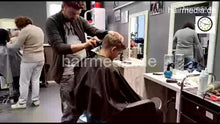 Carica l&#39;immagine nel visualizzatore di Gallery, 7201 Ukrainian hairdresser in Kaunas 220330 drycut 3 young boy haircut