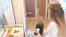 Carica l&#39;immagine nel visualizzatore di Gallery, 1195 Francesca 220421 b sister tint, shampoo and style part