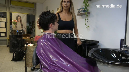 1205 Artur 2 forward shampoo hair and face by Zoya