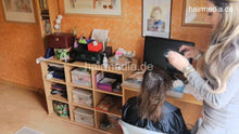 Charger l&#39;image dans la galerie, 1195 Francesca 220531 teen bleaching home session
