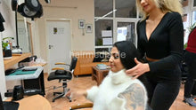 Charger l&#39;image dans la galerie, 1050 230128 MichelleH and NatashaA private livestream Sabrina custom knitwear styling