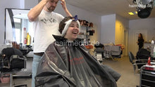 Load image into Gallery viewer, 7202 Ukrainian hairdresser in Berlin 220515 1st 4 perm - Zoya controlled