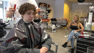 7202 Ukrainian hairdresser in Berlin 220515 1st 4 perm - Zoya controlled