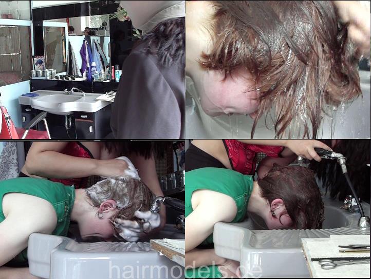 8017 ManuelaK complete 75 min video for download