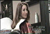 314 American Hairhunger US salon shampooing by barber