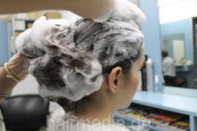 Cargar imagen en el visor de la galería, 359 AndreaN, shampooing in Hong Kong by barber 523 pictures for download