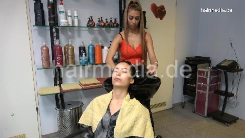 392 JasminR 3 Zoya controlled by Chiara backward hairwash in salon