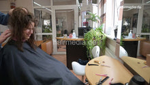 Cargar imagen en el visor de la galería, 397 Olha haircut and scalp massage by barber
