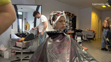 Load image into Gallery viewer, 7202 Ukrainian hairdresser in Berlin 220515 3rd 3 perm process