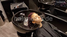 Cargar imagen en el visor de la galería, 4116 Geraldine going pink Part 3 going pink at the shampoostation