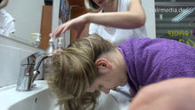 Cargar imagen en el visor de la galería, 535 5 Mirjana strong forward wash salon shampooing by strong female barber JelenaB