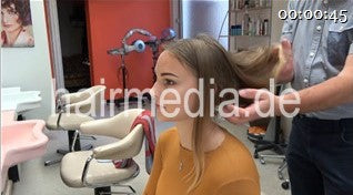 537 TabeaH long hair teen by barber forward wash SP custom