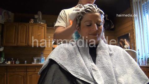 6136 NicoleSF 2 upright wash by young barber KristinaB controlled