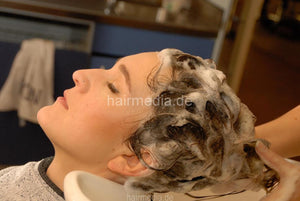 6176 Nanna 1 backward manner salon shampooing hairwashing in glasses