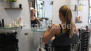6191 25 AlinaK teen long blonde thick hair dry haircut in Berlin salon