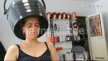 Charger l&#39;image dans la galerie, 6191 27 AlinaK wet set and hood dryer in heavy pvc collar haircutcape