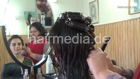 6196 Marija 2 wet set, metal rollers, hairnet, ear protectors, faceshield at hairspray