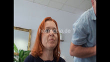 Load image into Gallery viewer, 7202 Ukrainian hairdresser in Berlin 220515 6th 1 shampooing redhead Zoya controlled