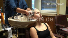 Load image into Gallery viewer, 9042 07 Judith by barber backward salon shampooing