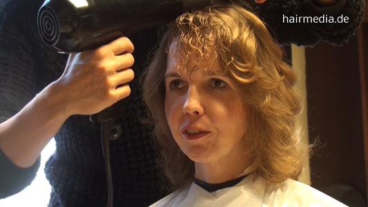 7065 6 BiancaM blow dry