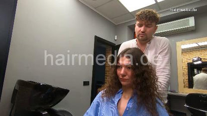 7200 longshirt lady 1 backward shampoo by barber chaircam