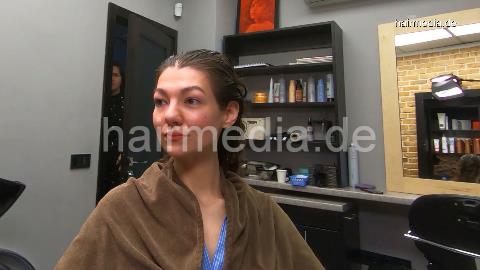 7200 longshirt lady 2a perm by barber chaircam