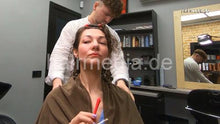 Load image into Gallery viewer, 7200 longshirt lady 2a perm by barber chaircam