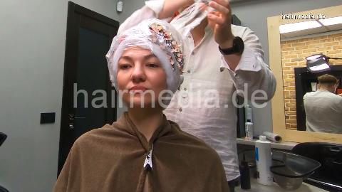 7200 longshirt lady 2a perm by barber chaircam