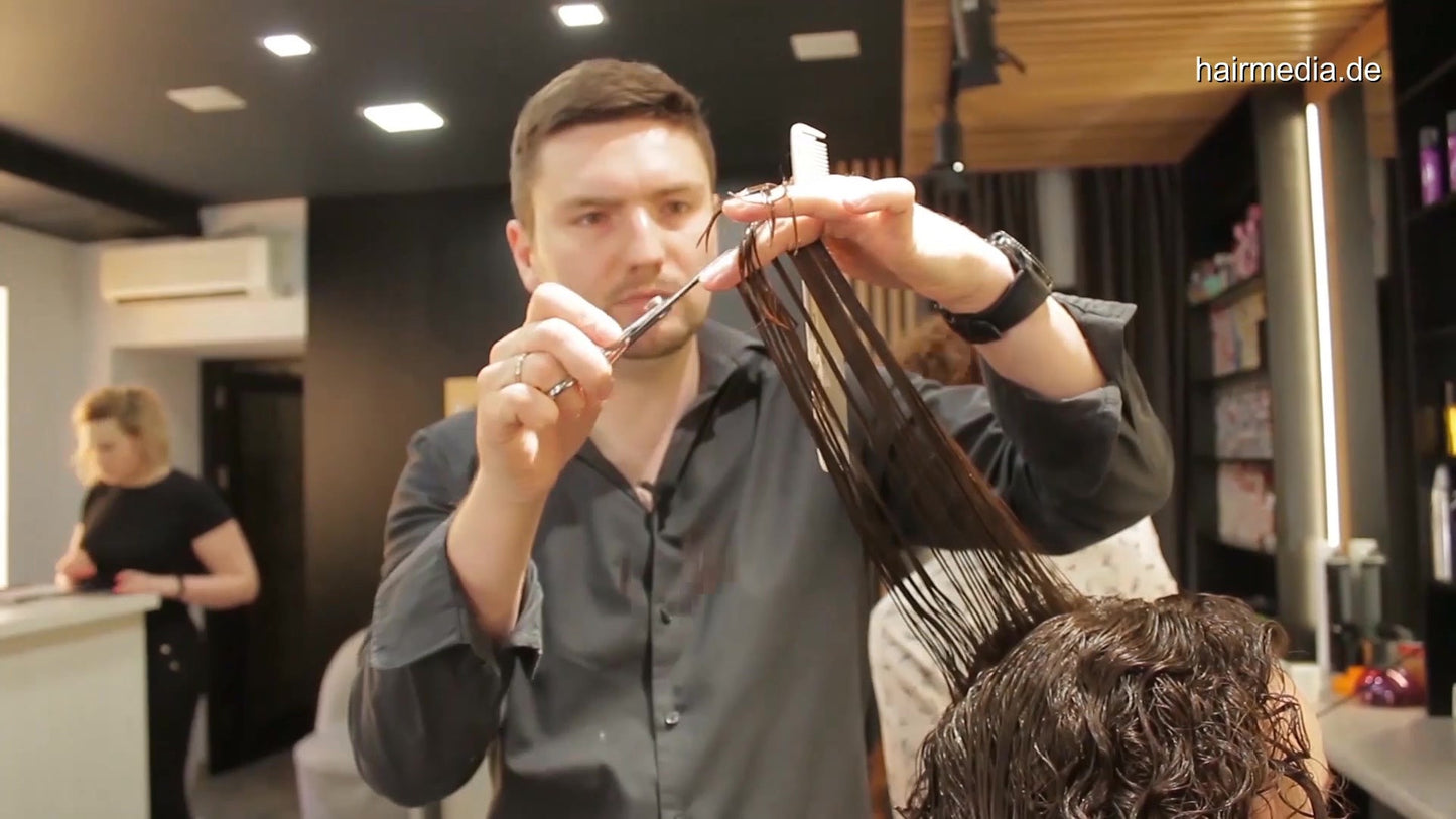 7200 Ukrainian lady 3 post perm haircut by Ukrainian barber