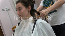 Load image into Gallery viewer, 8071 MelanieC 1 drycut by old barber in barbershop