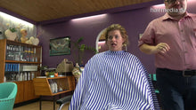 Load image into Gallery viewer, 8144 Jessi 2 cut by barber haircut in barberchair by truckdriver Berlin Wedding