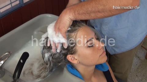 8155 Luisa 1 extreme pampering backward wash by barber, Kia controlled