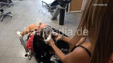 Cargar imagen en el visor de la galería, 8200 Isabell backward shampooing by Zoya leatherpants