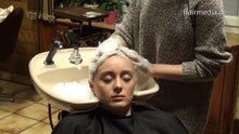 Load image into Gallery viewer, 9073 14 Vivienne by SaraG backward salon shampooing