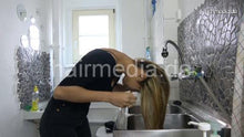 Cargar imagen en el visor de la galería, 9091 Barberette Zoya kitchen sink self shampooing