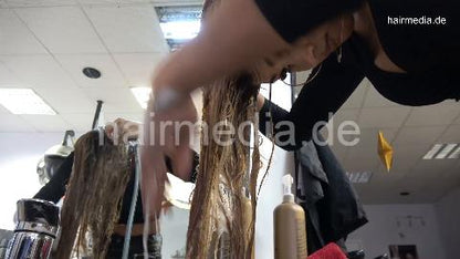 Zoya 1 XXL hair self shampooing in leatherpants in salon TRAILER