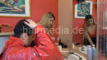 Carica l&#39;immagine nel visualizzatore di Gallery, 9094 Shqiponje forward salon shampooing by Lilly in headscarf, Zoya controlled