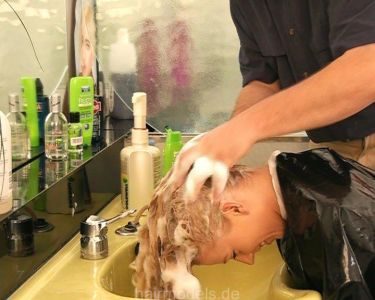 954 Natascha by barber forward shampoo hairwash
