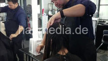 Carica l&#39;immagine nel visualizzatore di Gallery, 1216 ASMR Womans haircut in salon by barber