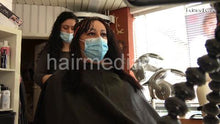 Laden Sie das Bild in den Galerie-Viewer, 4059 AidaZ 2021 May tre colori torture 1 dry haircut in facemask