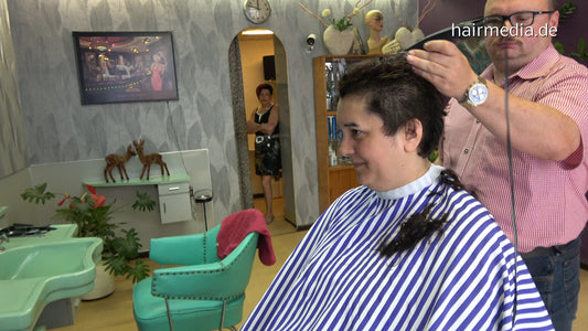 8144 Alicia 2 buzz by barber truckdriver on barberchair